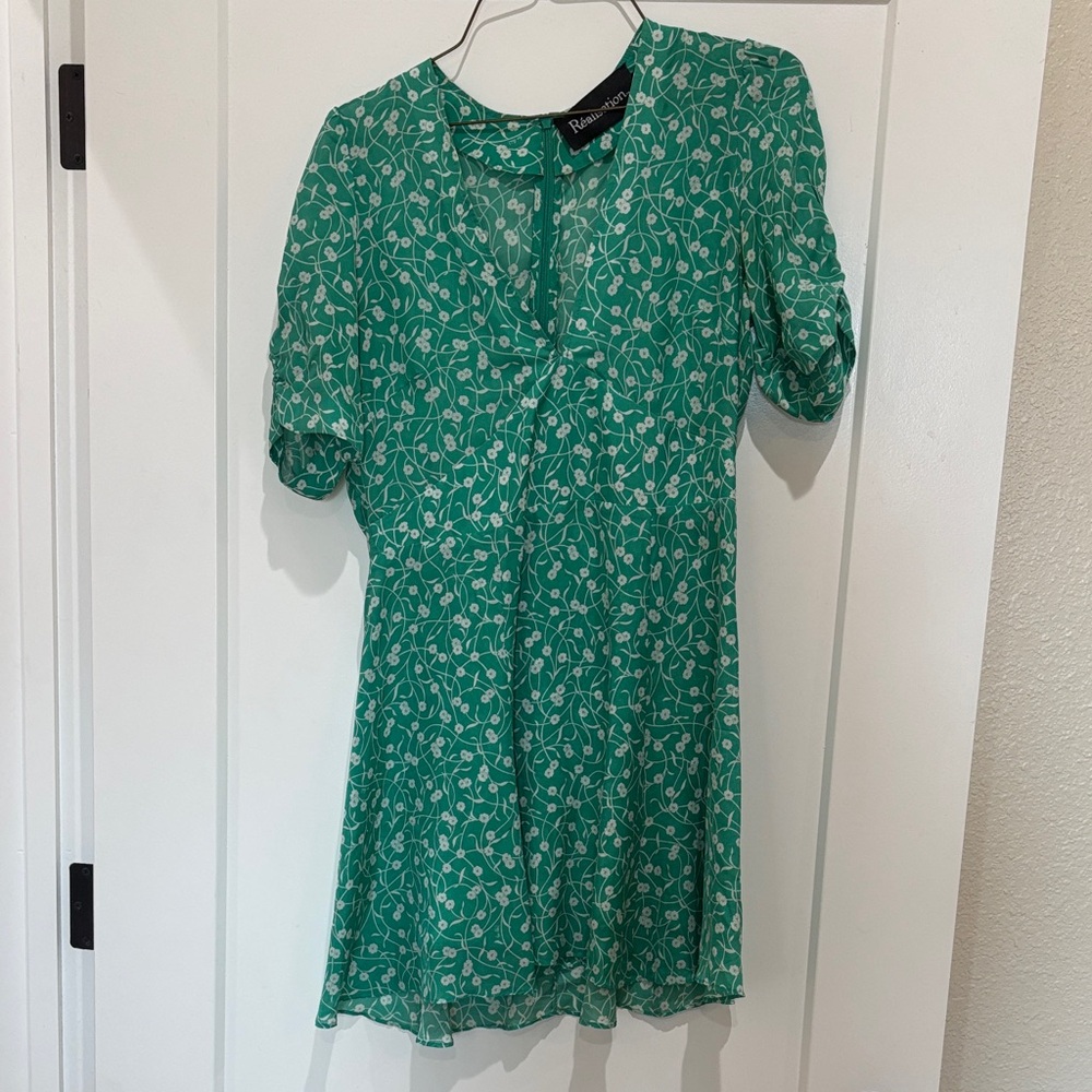 Realisation par Green Floral Dress